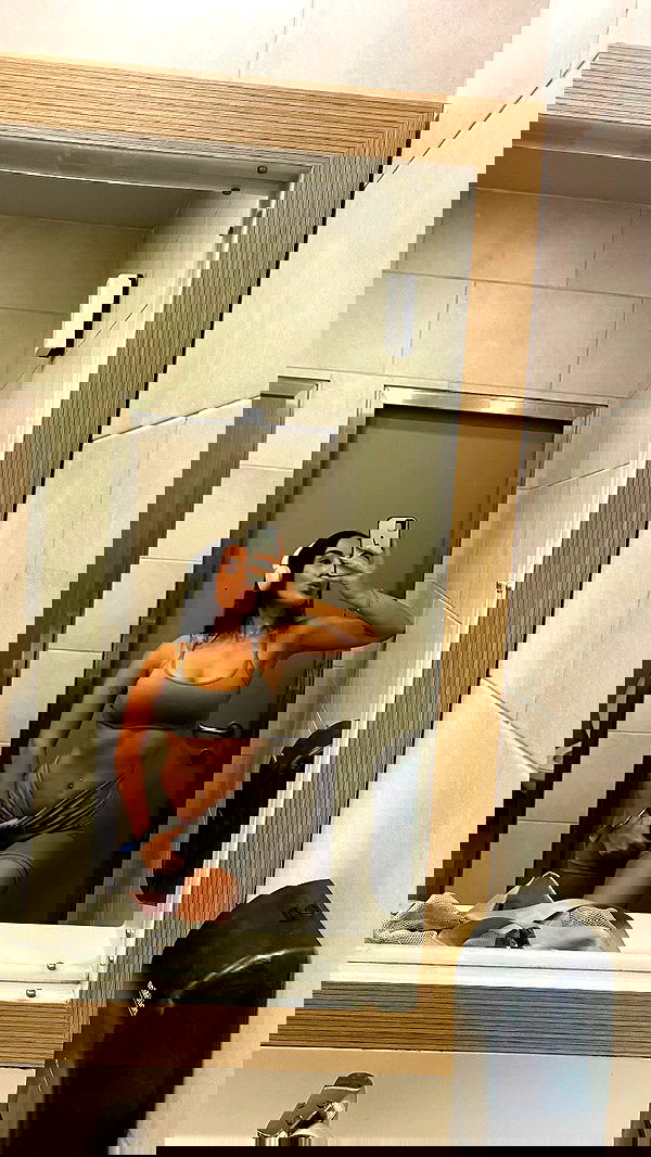 agambuzaglo122 image ~ Altpins