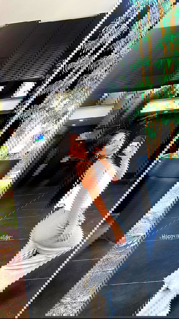 agambuzaglo122 image ~ Altpins