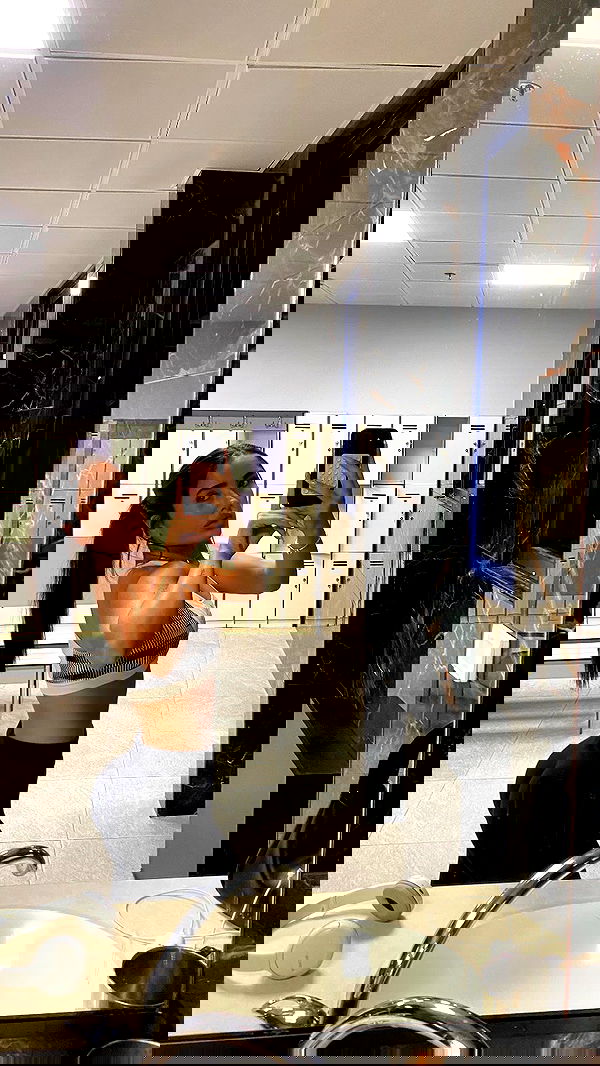 agambuzaglo122 image ~ Altpins