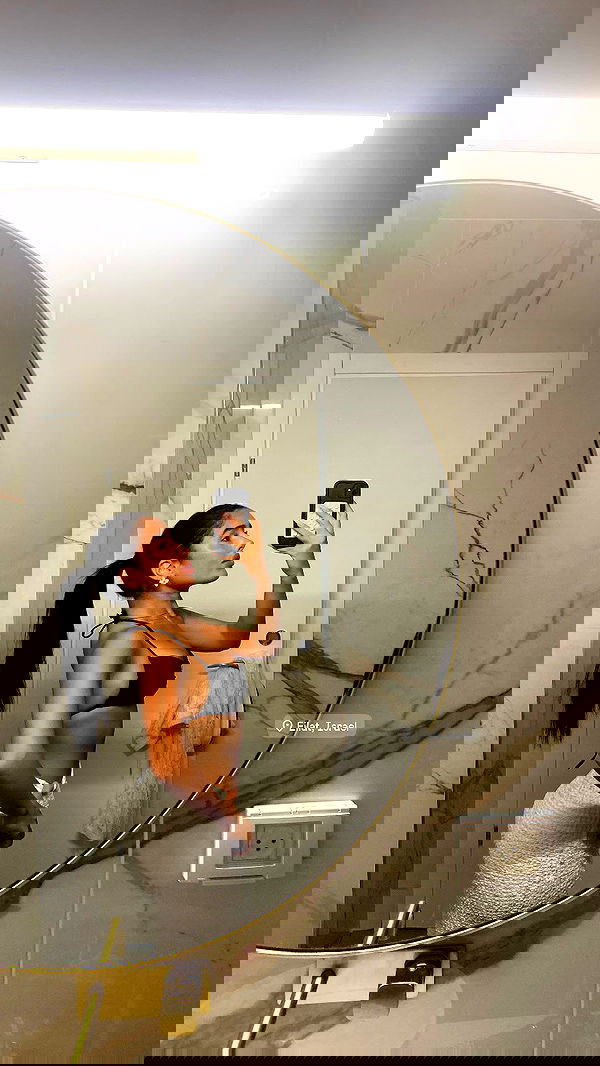 agambuzaglo122 image ~ Altpins