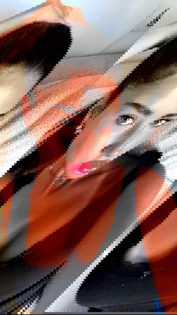 agambuzaglo122 image ~ Altpins