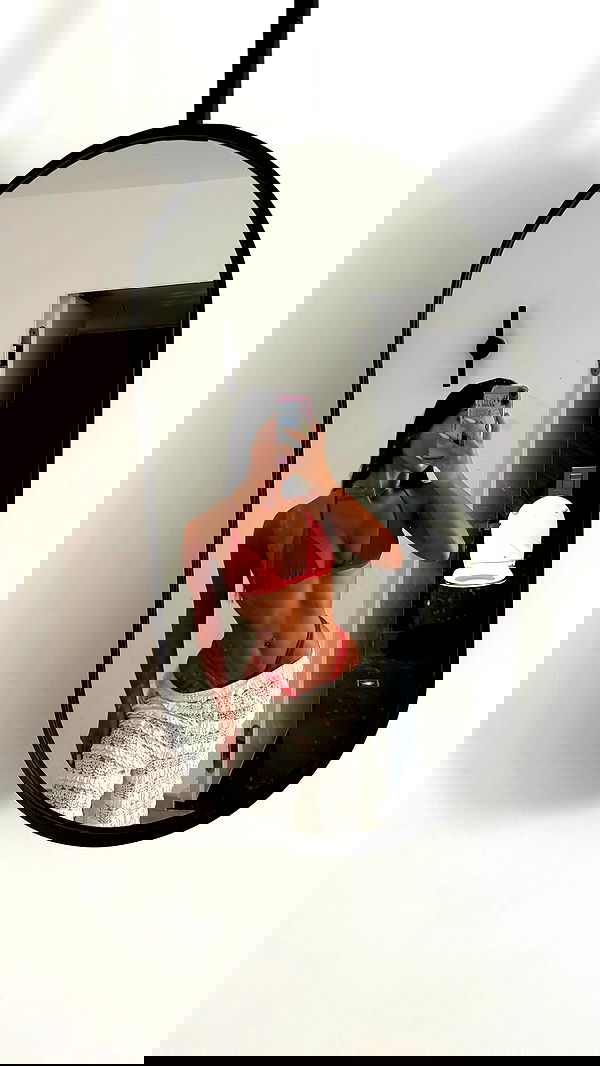 agambuzaglo122 image ~ Altpins