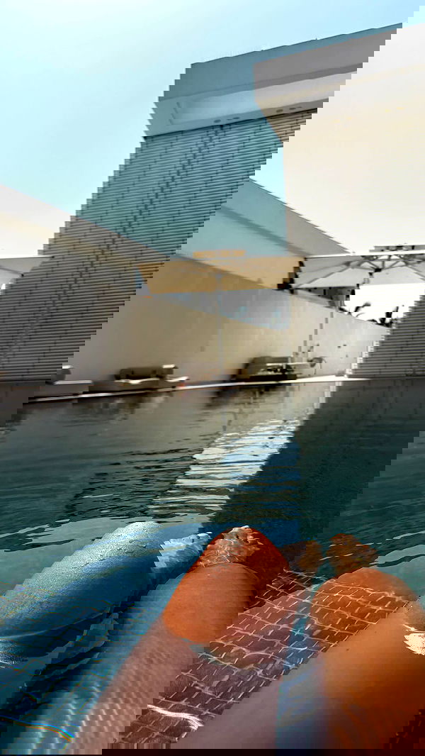 agambuzaglo122 image ~ Altpins