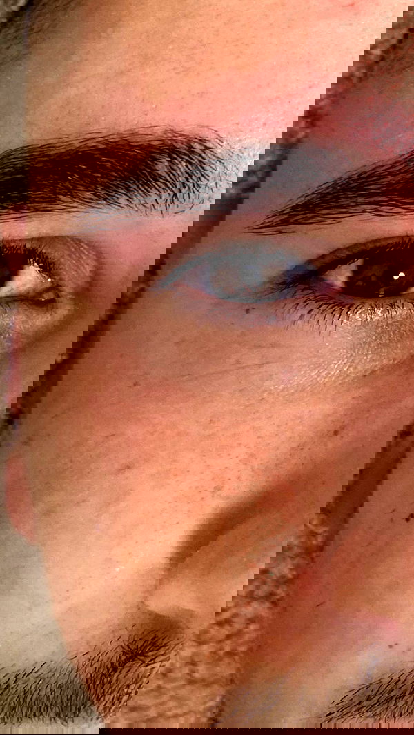 agambuzaglo122 image ~ Altpins