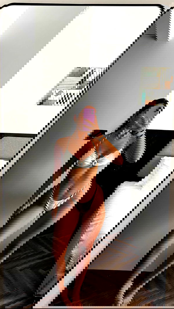 agambuzaglo122 image ~ Altpins