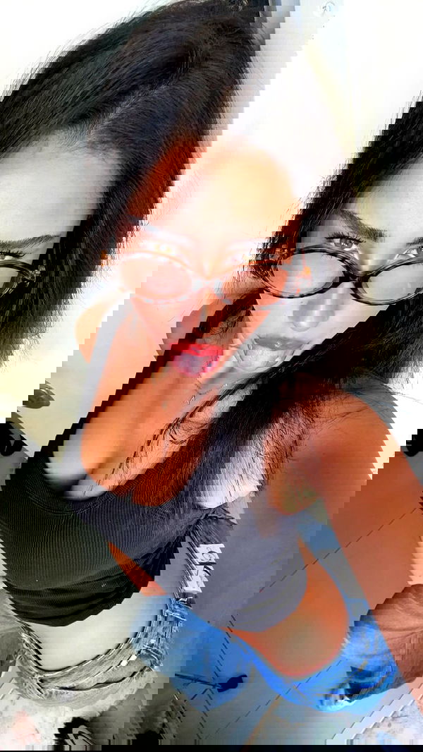 agambuzaglo122 image ~ Altpins