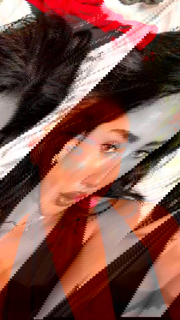 agambuzaglo122 image ~ Altpins