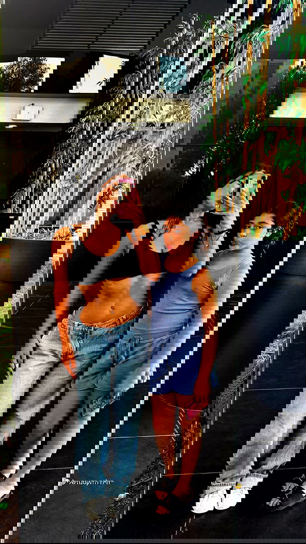 agambuzaglo122 image ~ Altpins