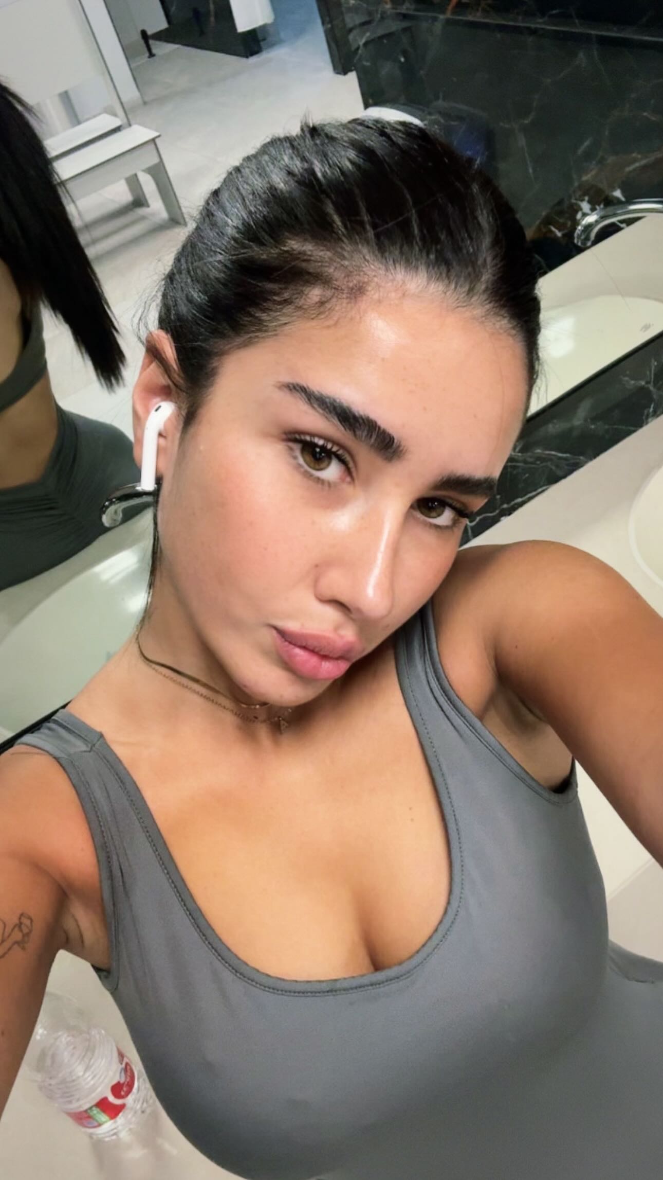 agambuzaglo122 instagram image archive image