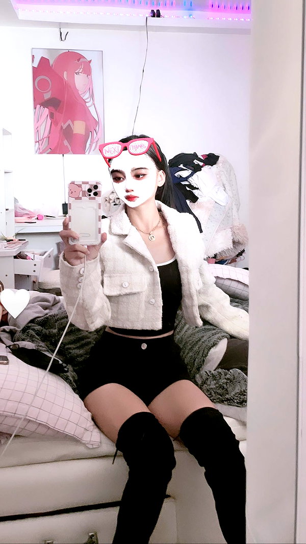 akariiiiiiiu instagram image archive image