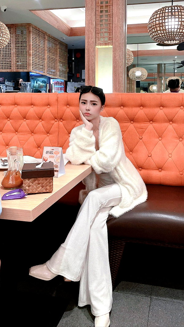 akariiiiiiiu instagram image archive image