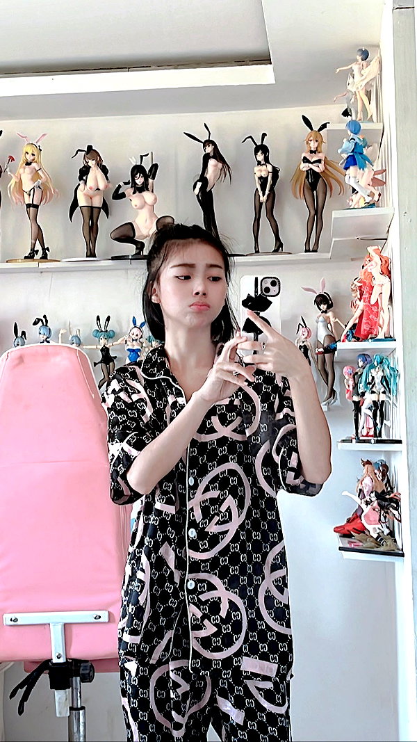 akariiiiiiiu instagram image archive image