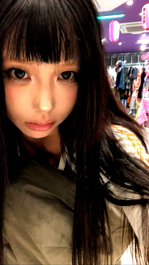 akeri.homura instagram image archive image