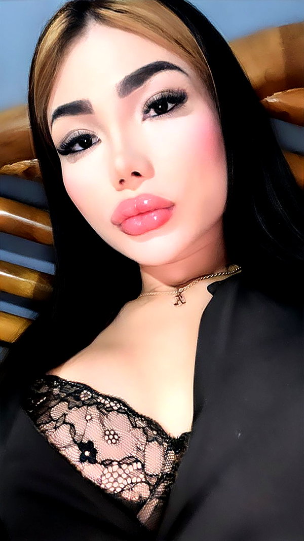 aleja_he777 instagram image archive image