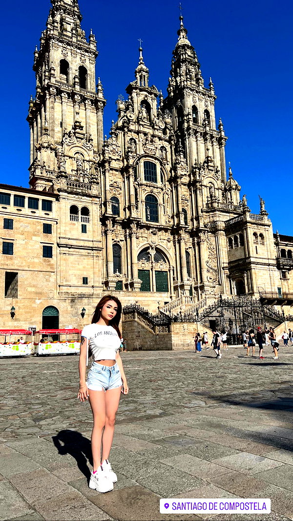 aleja_he777 instagram image archive image