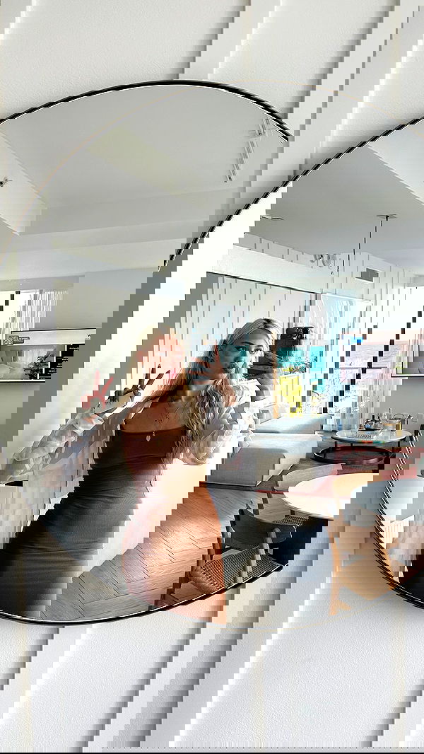 alexandramarianna alexandramarianna archive image