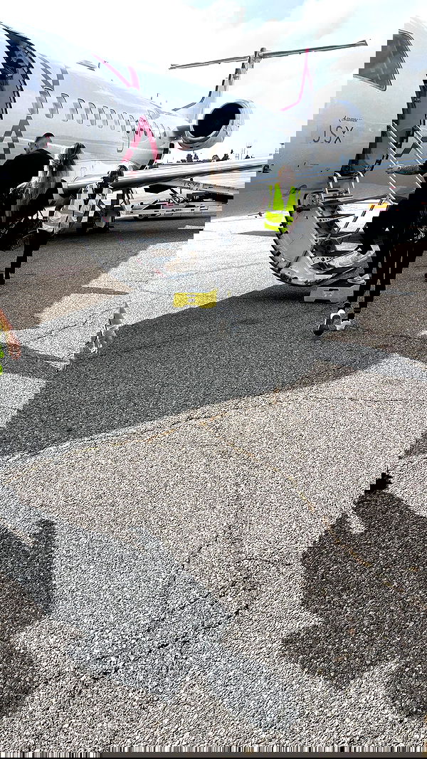 alexandramarianna alexandramarianna archive image