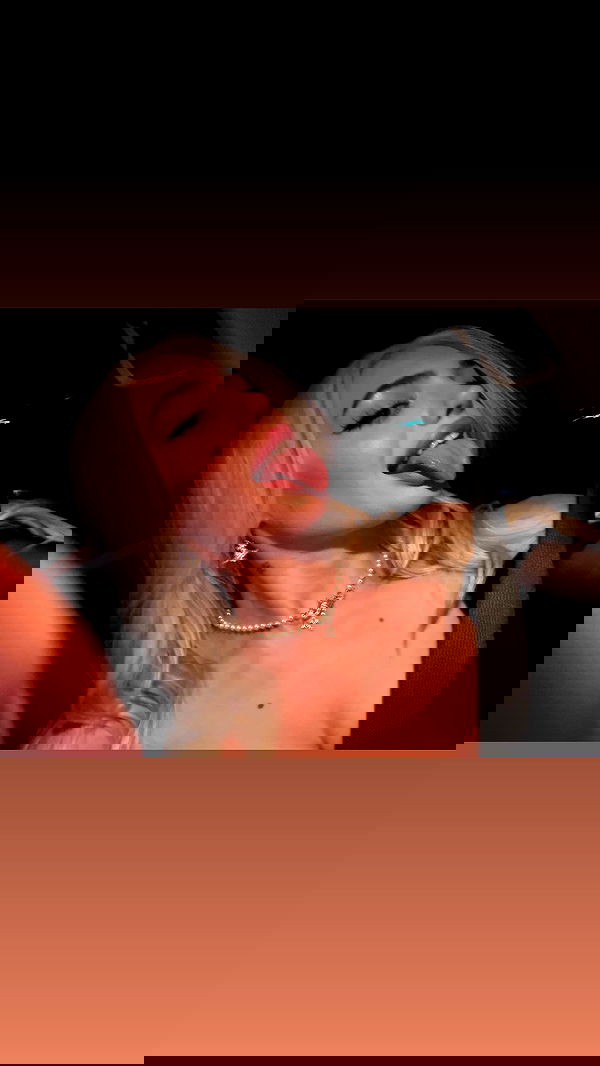 alexandramarianna alexandramarianna archive image