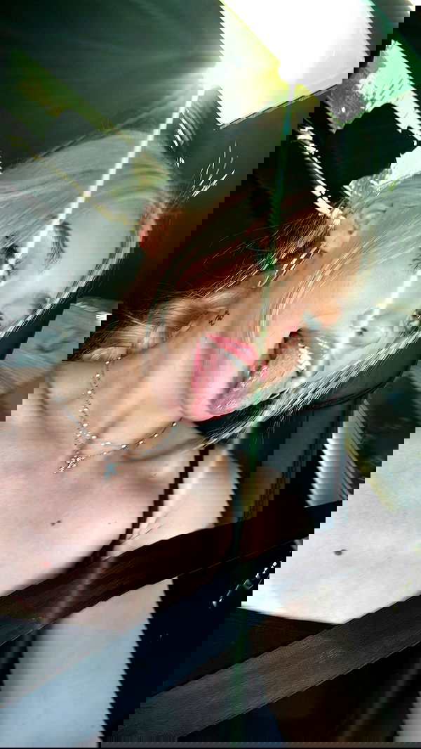 alexandramarianna alexandramarianna archive image