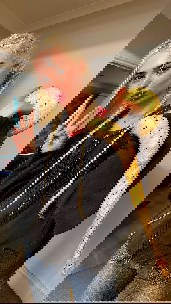 alexandramarianna alexandramarianna archive image