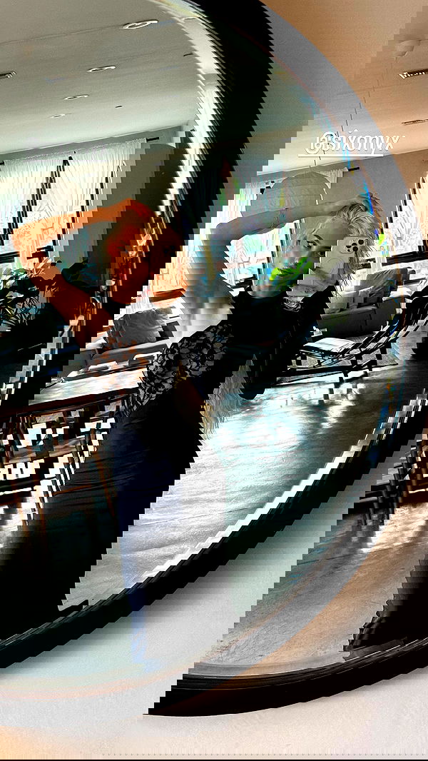 alexandramarianna alexandramarianna archive image