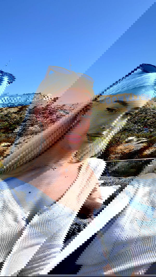 alexandramarianna alexandramarianna archive image