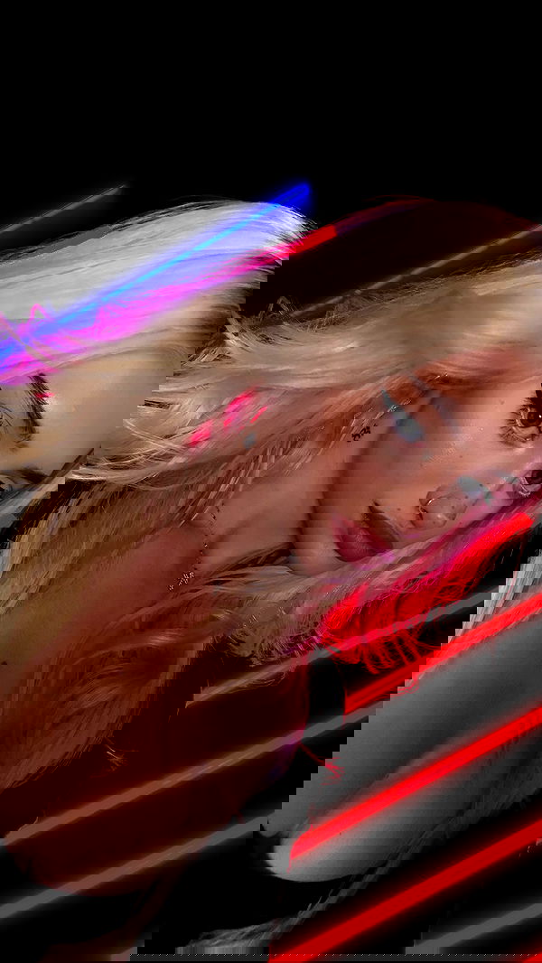 alexandramarianna alexandramarianna archive image