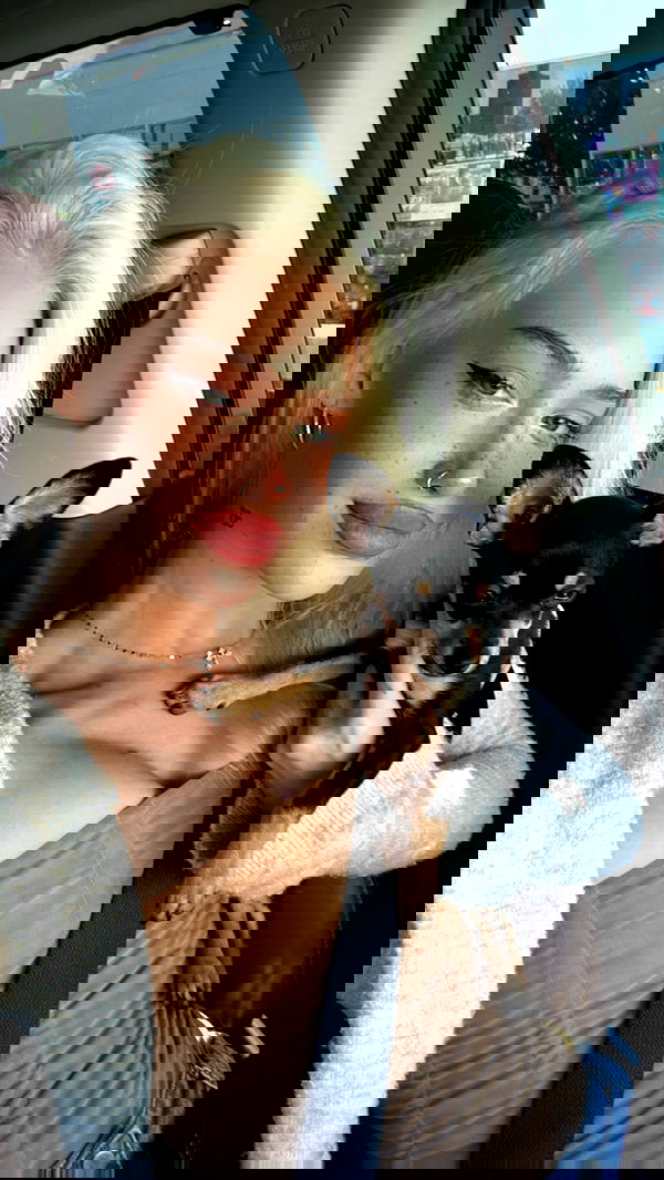 alexandramarianna alexandramarianna archive image