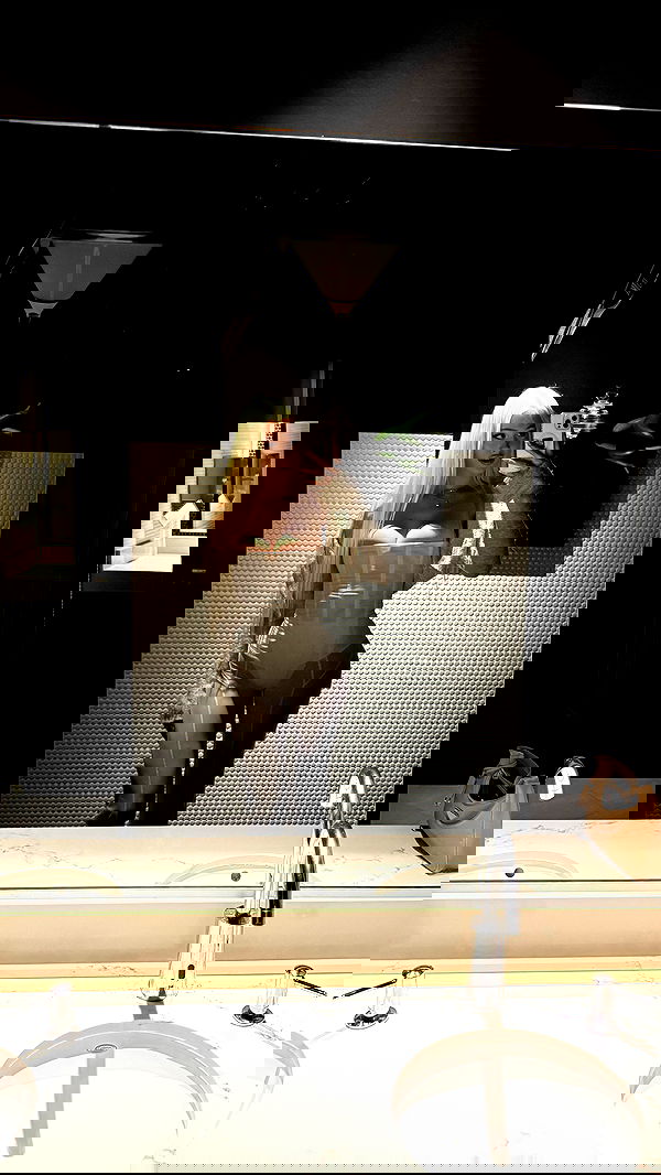 alexandramarianna alexandramarianna archive image