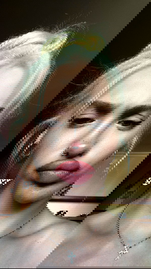 alexandramarianna alexandramarianna archive image