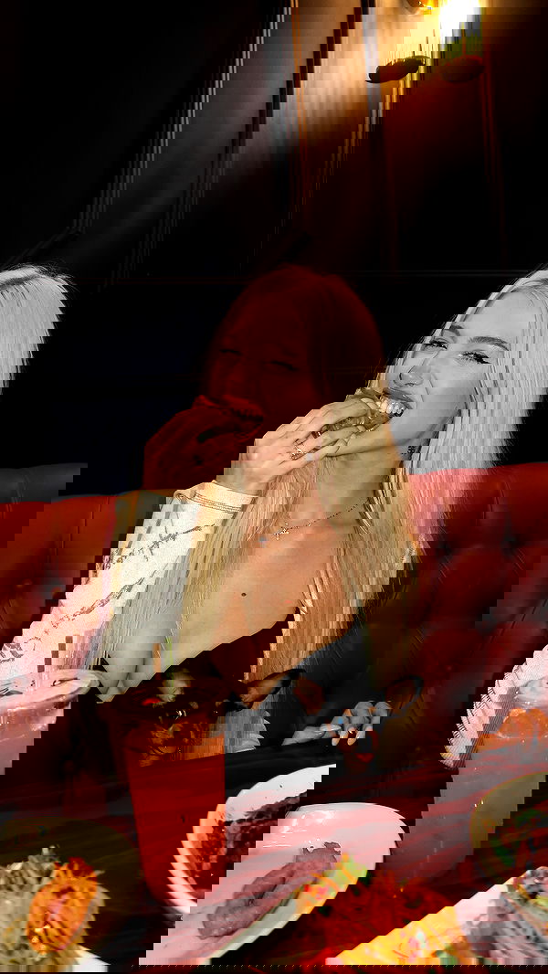 alexandramarianna alexandramarianna archive image