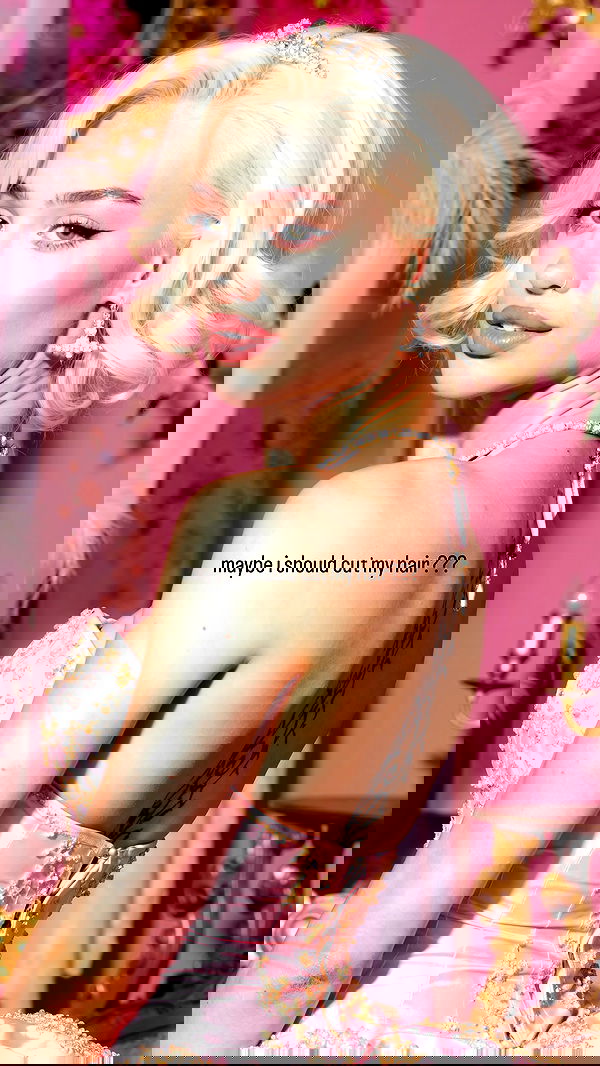 alexandramarianna alexandramarianna archive image