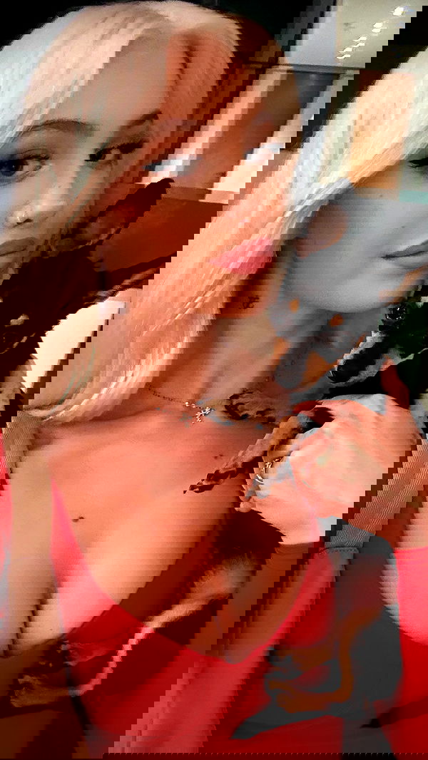 alexandramarianna alexandramarianna archive image