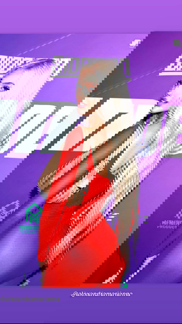 alexandramarianna alexandramarianna archive image