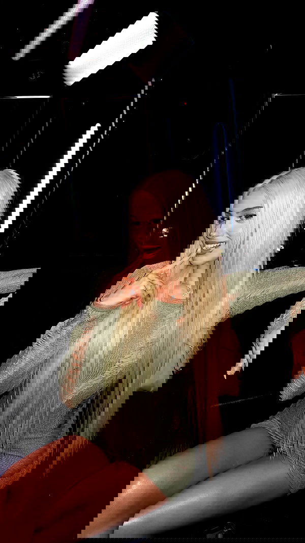 alexandramarianna alexandramarianna archive image