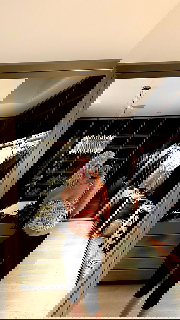 alexandramarianna alexandramarianna archive image