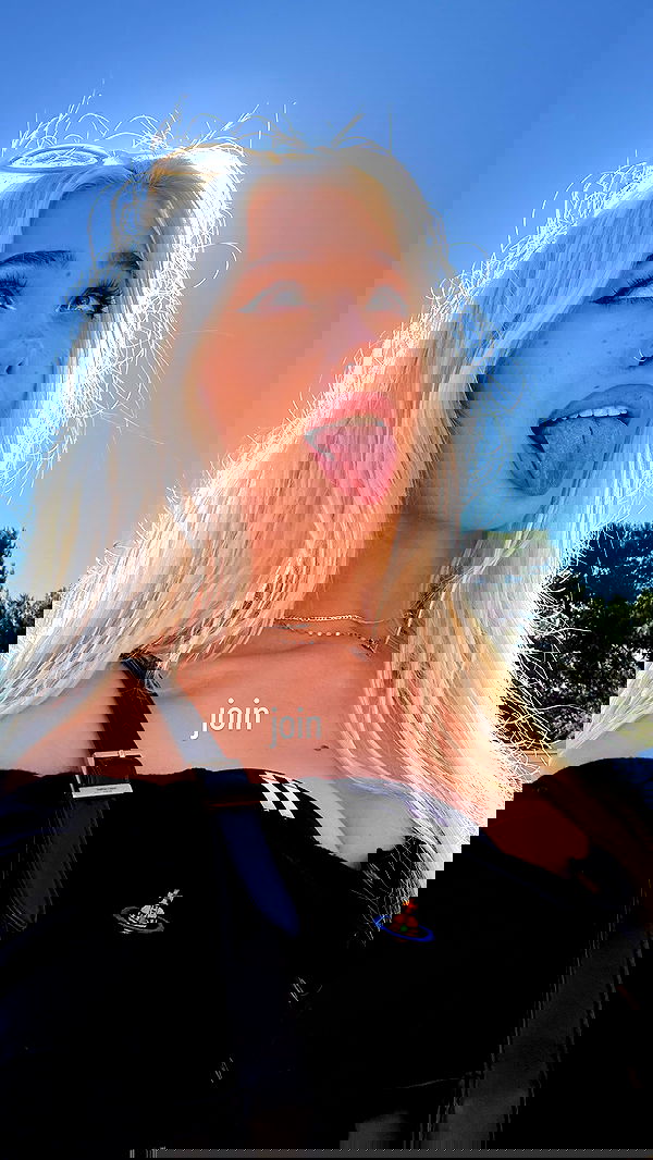 alexandramarianna alexandramarianna archive image