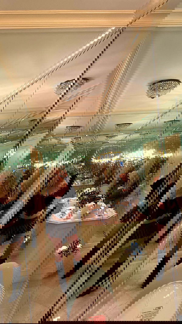 alexandramarianna alexandramarianna archive image