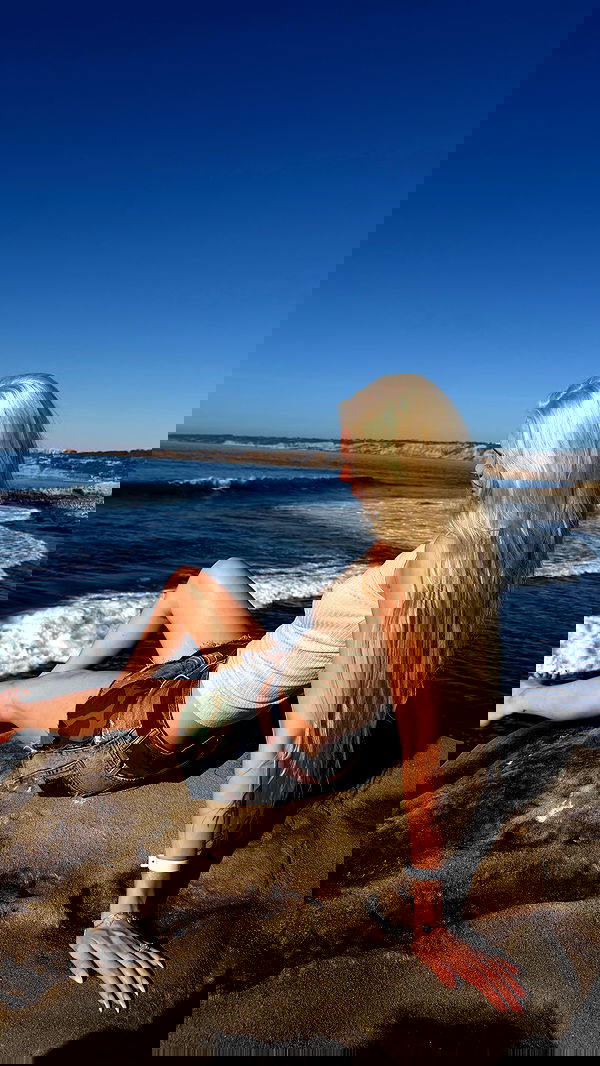 alexandramarianna alexandramarianna archive image