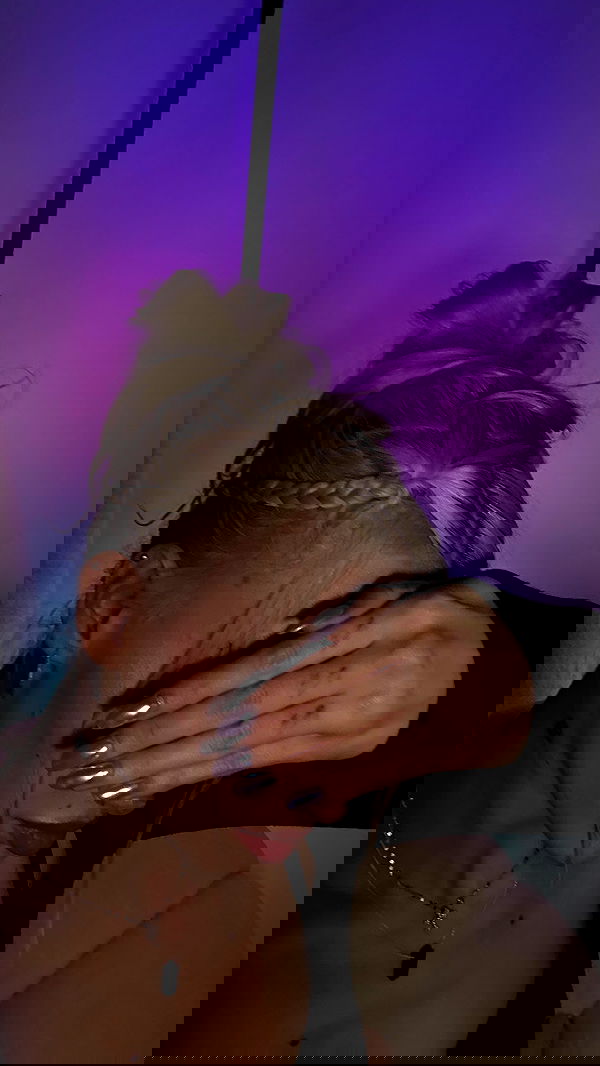 alexandramarianna alexandramarianna archive image