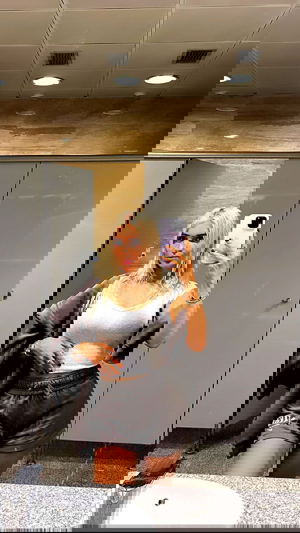 alexis.blond alexis.blond archive image