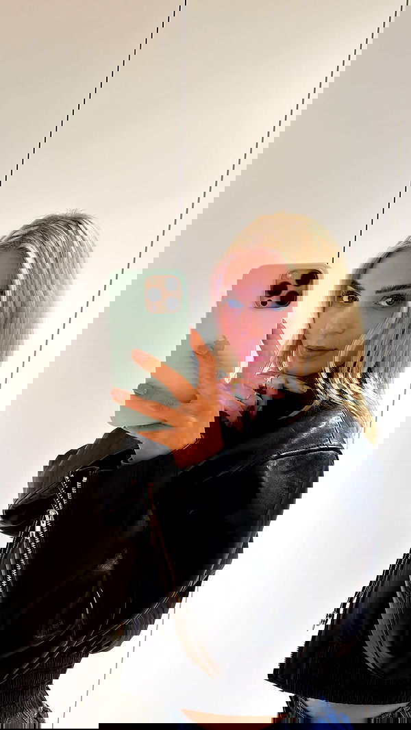 alexis.blond alexis.blond archive image