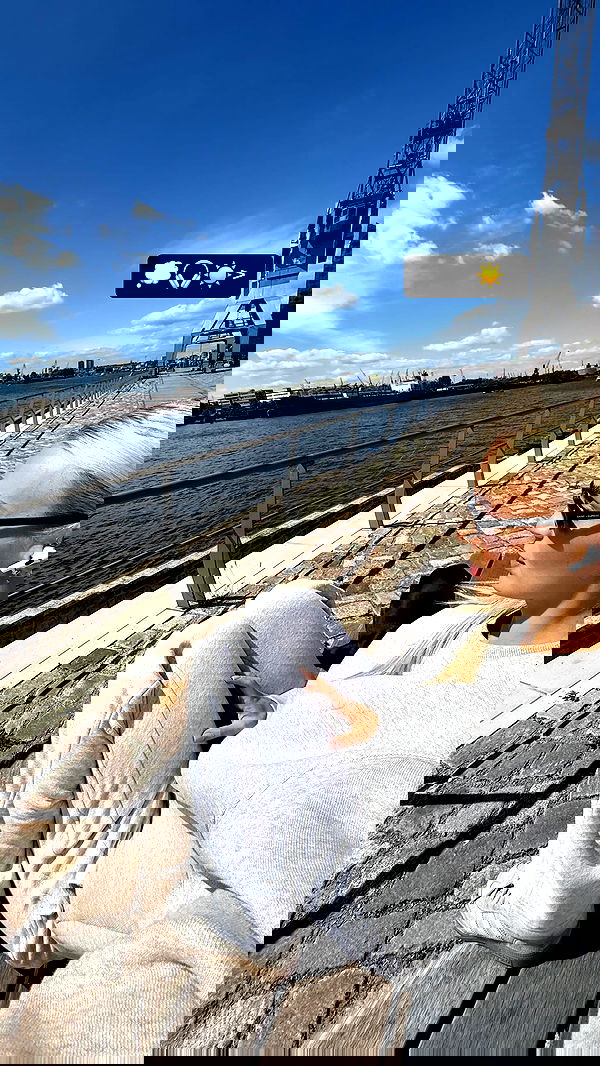 alexis.blond alexis.blond archive image