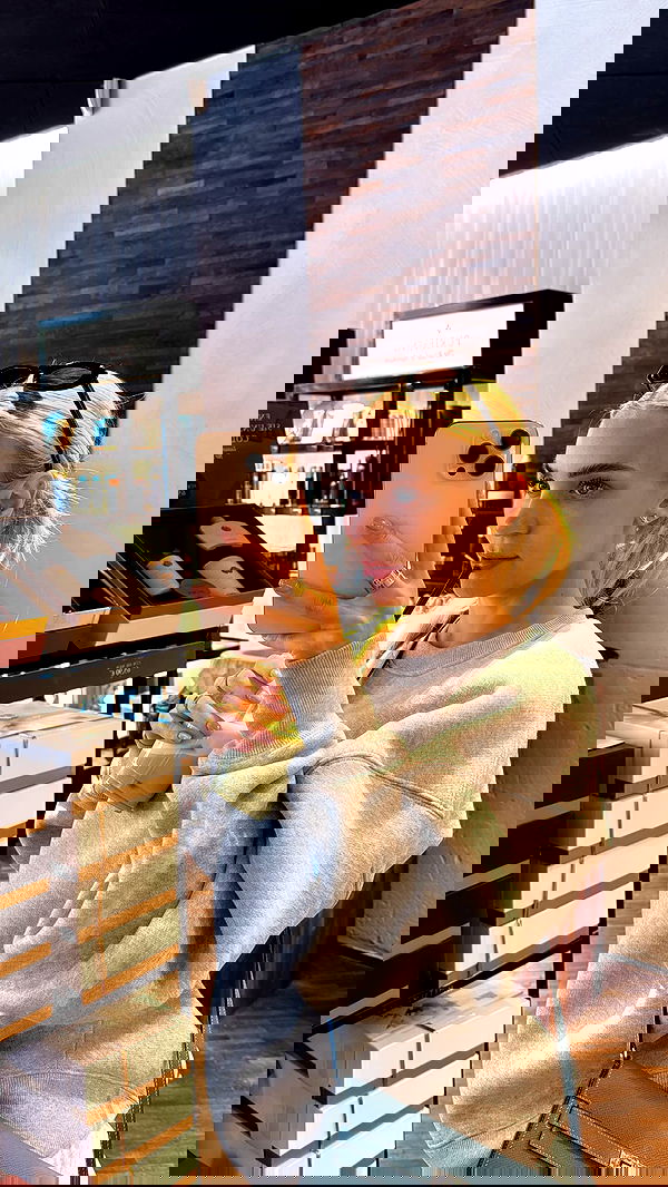 alexis.blond alexis.blond archive image