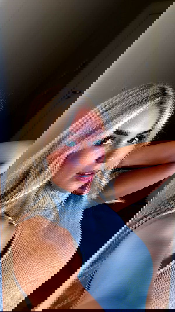 alexis.blond alexis.blond archive image