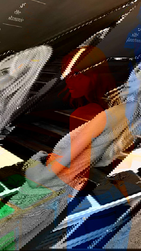 alexis.blond alexis.blond archive image