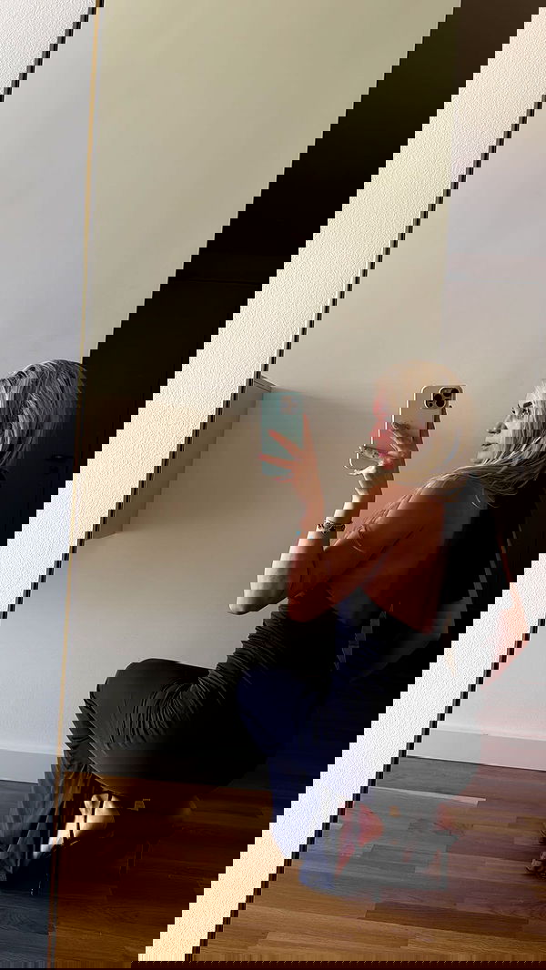 alexis.blond alexis.blond archive image