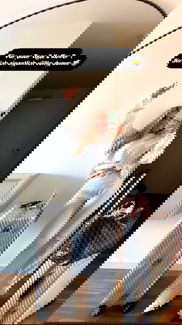 alexis.blond alexis.blond archive image