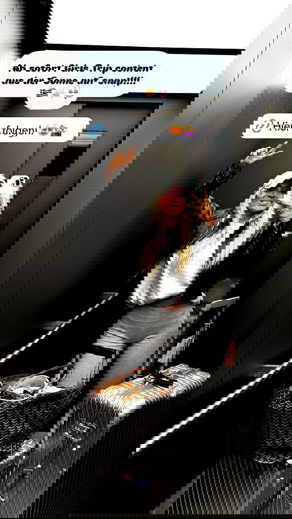 alexis.blond alexis.blond archive image