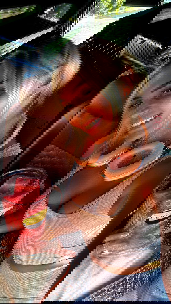 alexis.blond alexis.blond archive image